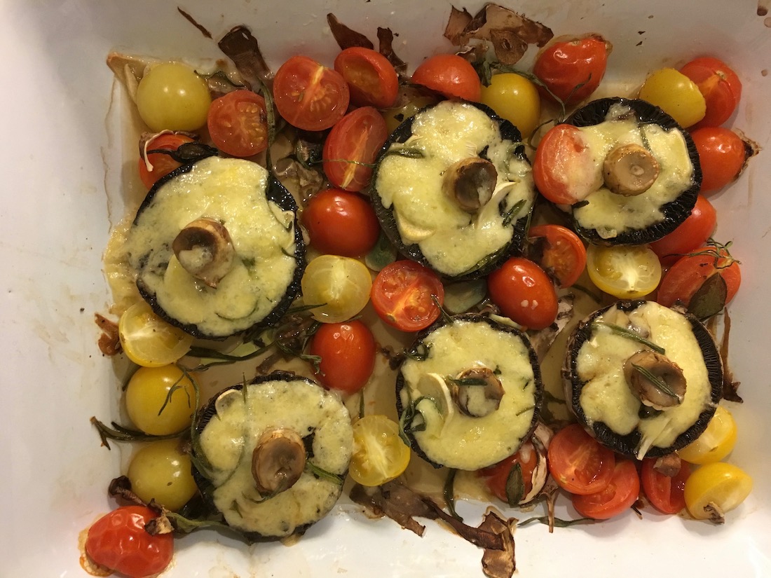 Garlicky mushrooms with cheese sidedish week 2 2019