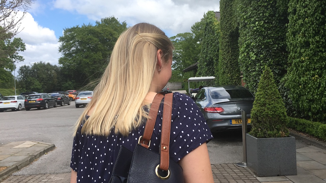 jessica arriving at the mere knutsford 2019